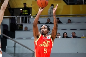 巴里·布朗CBA生涯至今荣誉：1次全明星 1次总冠军 1次总决赛MVP