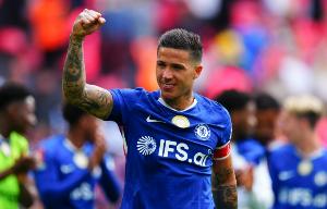 坐等收钱！奥莱报：若恩佐转会曼城，河床将获青训补偿560万美元